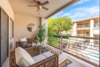 Pool View Condo: Golf & Trails