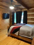 Shenandoah river front cabin, hot tub, fireplace, cabin, screened in porches.