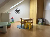 Apartment with 3 bedrooms, balcony and fireplace - perfect for couples/families