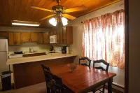 ANGEL FIRE ONE BEDROOM EASY WALK TO SKI LIFT!!