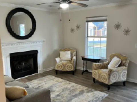 CENTRALLY LOCATED - 4 bedroom- Hancock House - Pet Friendly. 1 gig internet. Hoteles en Gallatin