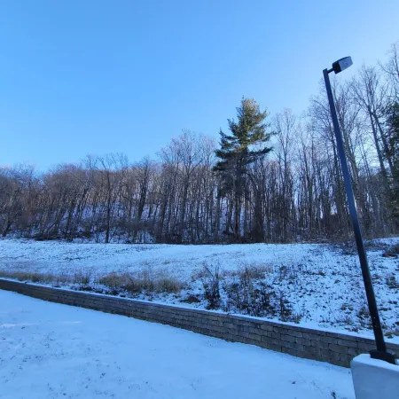 NewRiverGem - Near RU, Virginia Tech & Appalachain Trail, Pet Friendly!