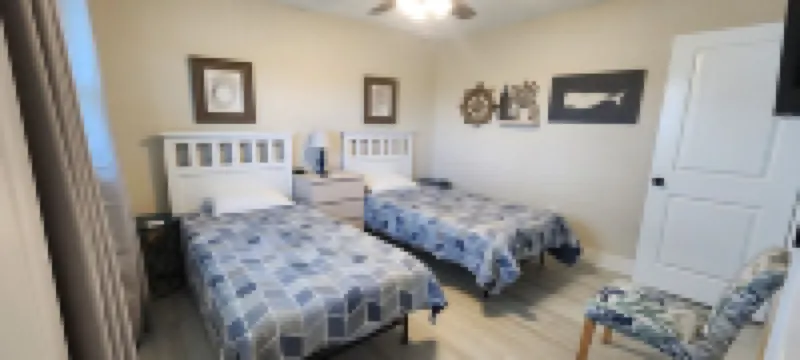'Fully Updated and New' Waterfront Pool home with boat lift in paradise