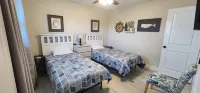 'Fully Updated and New' Waterfront Pool home with boat lift in paradise