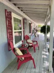 Welcome to Jireh's Haven Quiet, Charming 3 Bedroom Farmhouse