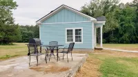 Deer View Cottage on 16 Acres, King Size Bed, No Pet Fee