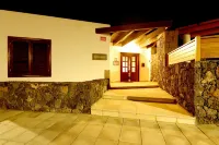 Luxury 4-Bedroom, 4 Bathroom Villa in Exclusive Los Mojones Area, with Jacuzzi