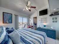 33❤️Waterfront❤️Fishing Dock❤️Close to beach❤️King Bed