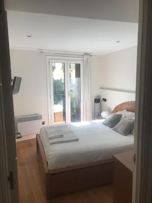 Central and beautiful sunny apartment 20m from the beach of La Concha. ESS0011 Hotels in 
