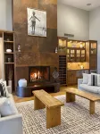 All 5 Star Reviews! Walk to Lake, Dining & Coffee. Private Hot Tub, Assoc Pool. - 4-Star
