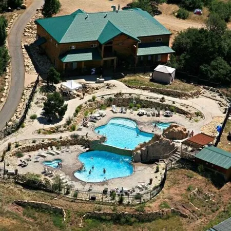 Zion Cabin Retreat - Luxury and Nature in Uncrowded East Zion. 3  en-Suite Kings