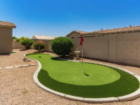 Beautiful Bungalow in Award Winning Resort Style Gated Sun Lakes community Hotels in Sun Lakes