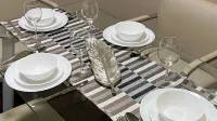 Cozy and Quiet/pool/gym/free parking/10 min to LAX 鄰近Cozy Inn的酒店