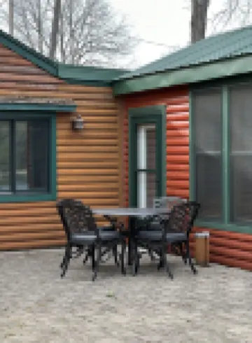 Charming Log Cabin on a private spring fed lake