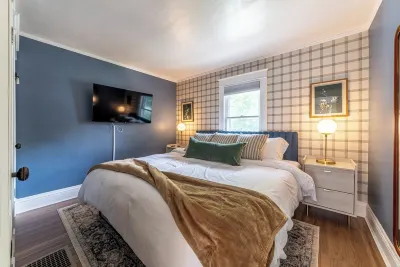 Family-sized historic home with game room! Walk to ND