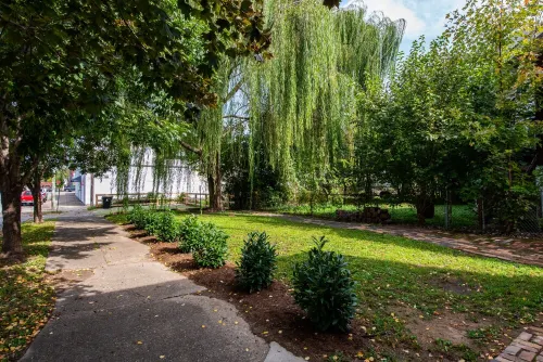 ★ Privacy & Convenience ★