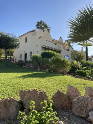 3 Bed Detached Villa. Panoramic Views, Pool Golf Tennis Paddle-5G WiFi Smart TV