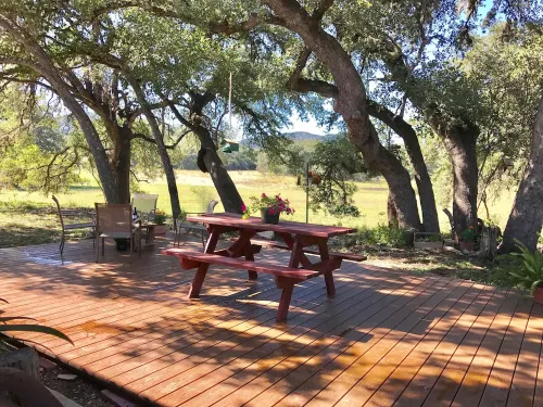 Secluded Ranch Cabin Between Garner and Lost Maples