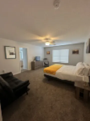 OLD HOMESTEAD #1- STUNNING LAKE VIEWS! STEPS FROM LAKE ERIE!