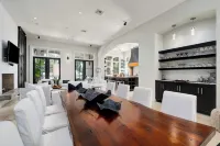 Stunning Luxury Rosemary Beach Home-Private Heated Pool-Steps To Beach-Exclusive