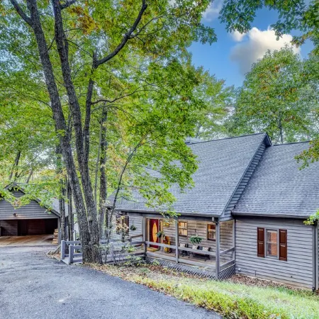 Amazing Mountain View Cabin All Suites - Firepit+Game Room+Karaoke+EV Charger