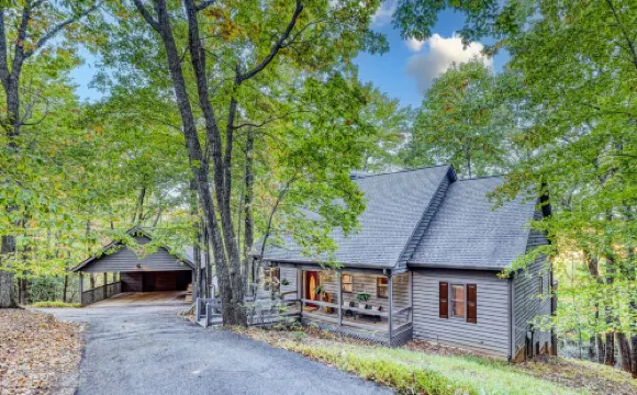 Amazing Mountain View Cabin All Suites - Firepit+Game Room+Karaoke+EV Charger