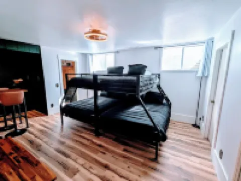 Super Unique 4Br 3Bath Nature Home Getaway - 9Beds