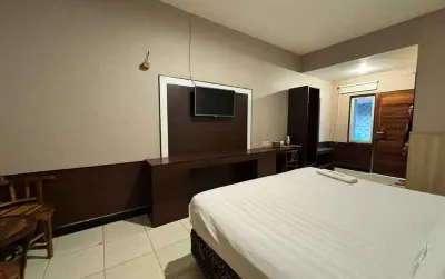 Wisma Madagaskar Palangka Raya Hotels near PUSAT ARANG TANGKILING PKY