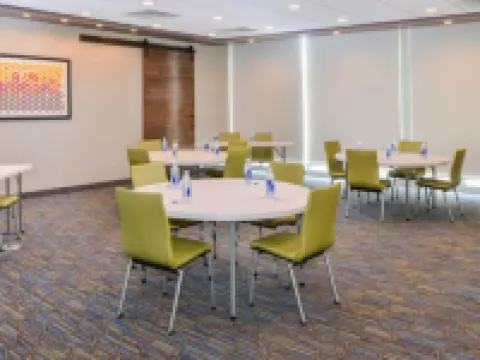 ホリデイ イン エクスプレス アライアンス by IHG アライアンスのホテル