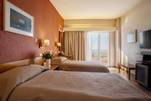 Queen Olga Hotel Hotels in Kalamaria