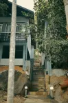 SR Villa - Serenity by riverside Hotels in der Nähe von Soochippara Falls (Sentinel Rock Waterfall)