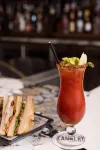 Homewood Suites by Hilton Calgary Downtown - bar