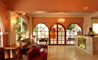 Avion Holiday Resort