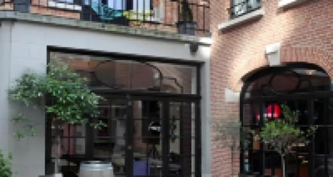 Vintage Hotel Brussels Hotels near Brussels South Station