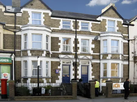 Newton House Oxford Отели рядом с достопримечательностью «Коллекция музыкальных инструментов Бэйта»