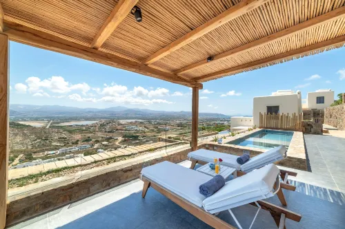 Naxos Rock Villas - Mountain view