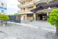 Hotel Shinta 2 near Alun Alun Kertosono Hotel dekat Masjid Al-ishlah Brumbung