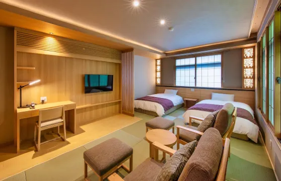 四季見日式旅館