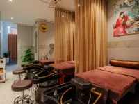 Elysian Home & Spa Hotels near British Consulate General