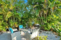 Turquoise Gem 1st Floor no stairs Longboat Key FL