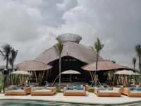 ARNA Suites and Ocean Lounge - Sea View