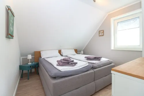 Apartment Hafenbrise in Greetsiel for 4 people