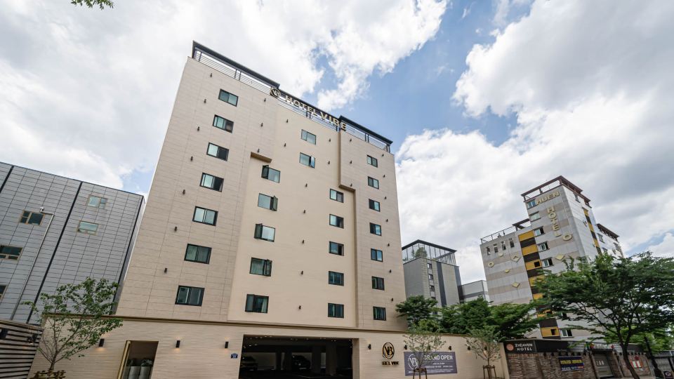 Gimhae Jangyu Vibe Hotel