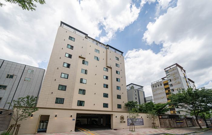 Gimhae Jangyu Vibe Hotel