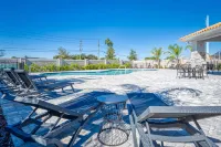 Luxury 5 Bedroom Home 10 Minutes from Disney - Villas