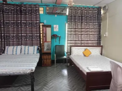 Akshita Guest House by Grb