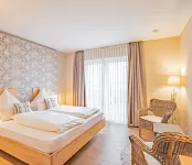 Johannishof Wein-Café & Gästehaus Hotels in Ralingen