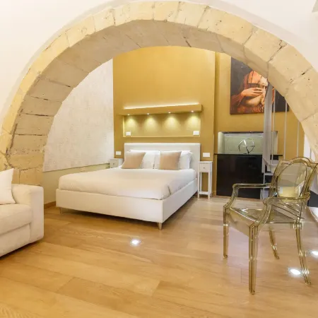 Martini Castello Boutique Rooms - Historic Center & Cathedral