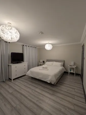 Woodgrove Holiday Homes, Inverness Отели в г. Каллоден