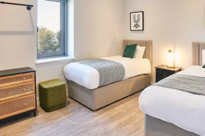 Host Stay Mariposa Waterloo Hotels near Crosby Beach